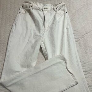 Abercrombie Curve Love Vintage Flare Jeans in White/Cream